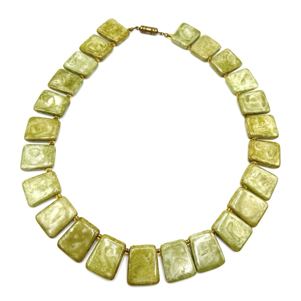 Vintage Polished Green Stone Square Bead Necklace 15"‎